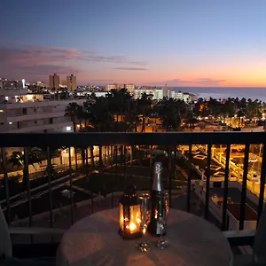 Blanco&Azul - Ocean View Balcony, Pool And Perfect Location Playa de las Americas (Tenerife)